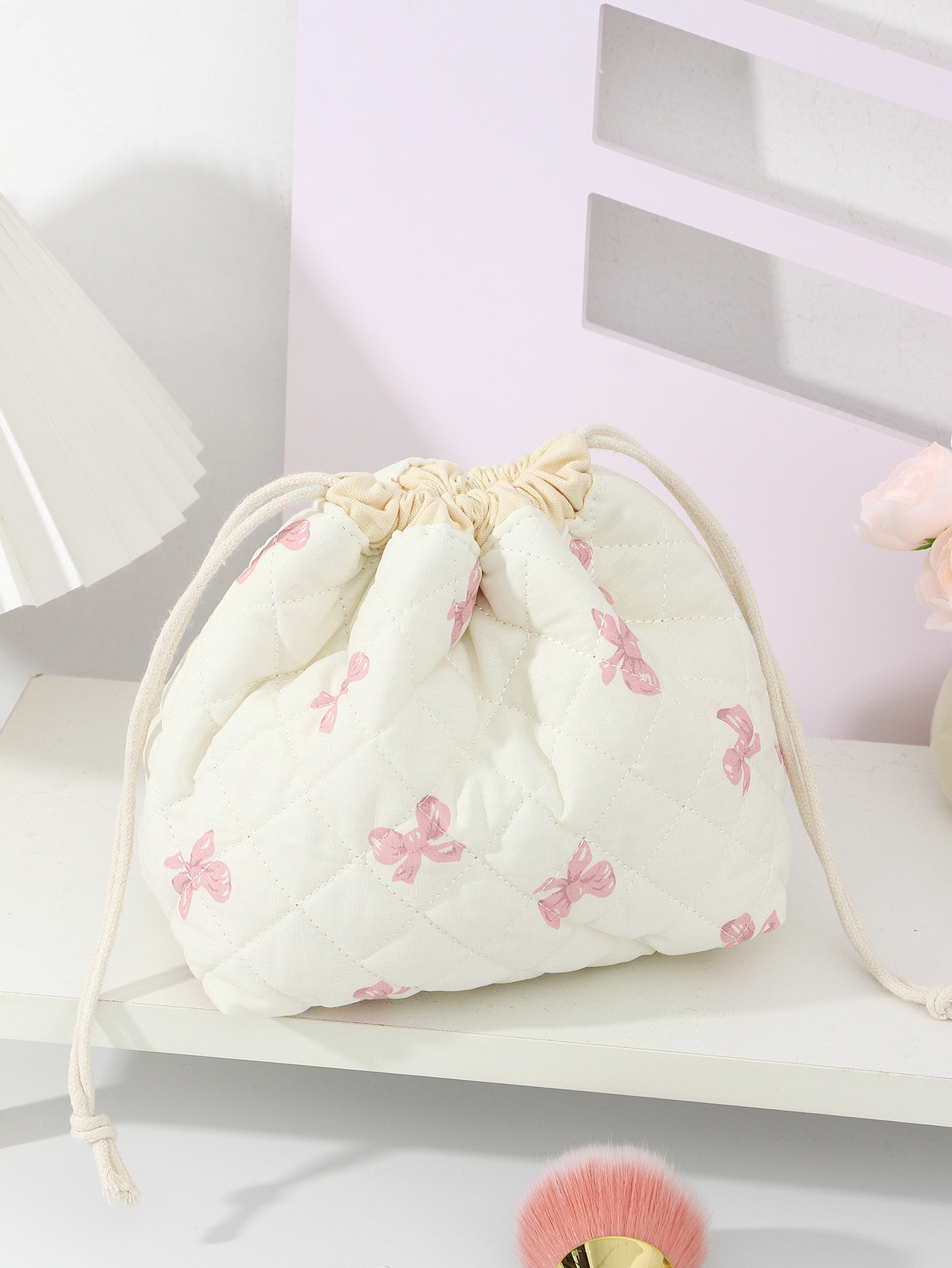 1-delige make-uptas met bloemenkoord en trekkoord, make-uptas voor badkamertoiletartikelen, essentiële make-uptas voor op reis: Ivoor