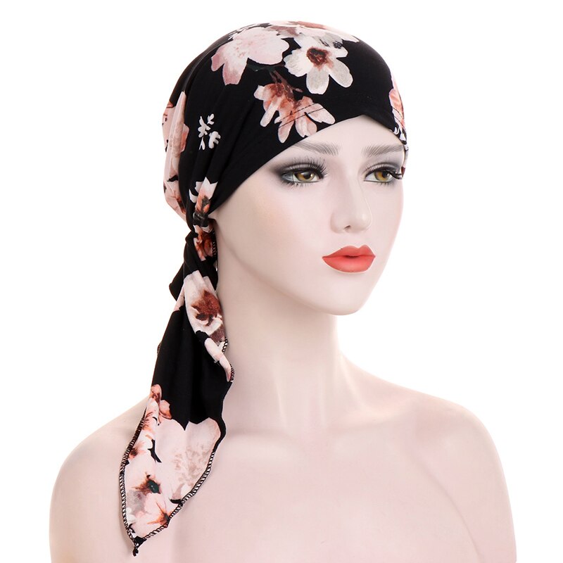 Kvinners muslimske hijab kreft chemo blomst utskrift lue turban lokk dekke hårtap hodeskjerf pakke inn pre-bundet hodeplagg strech bandana: Svart