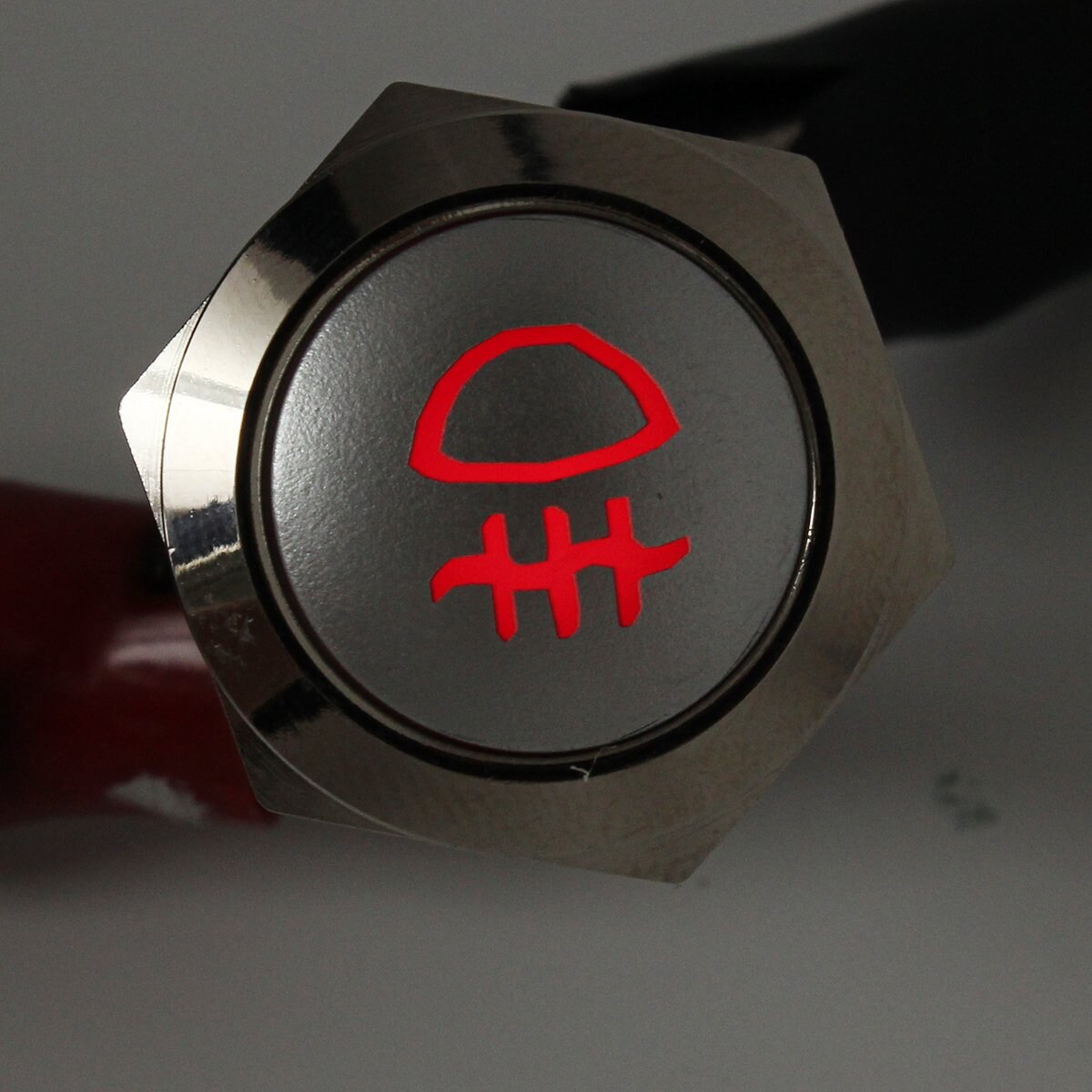 5 Pin 19mm 12V Red LED Push Metal Latching Button ON/OFF Switch Car Fog Light