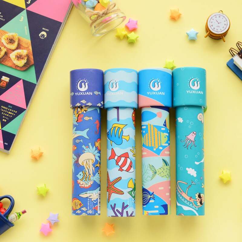 1 PC Fantasioso Del Fumetto Animali 3D Caleidoscopio Carta di Carta Caleidoscopio Colorato Mondo Giocattoli Interattivi Giocattoli per Bambini Regali