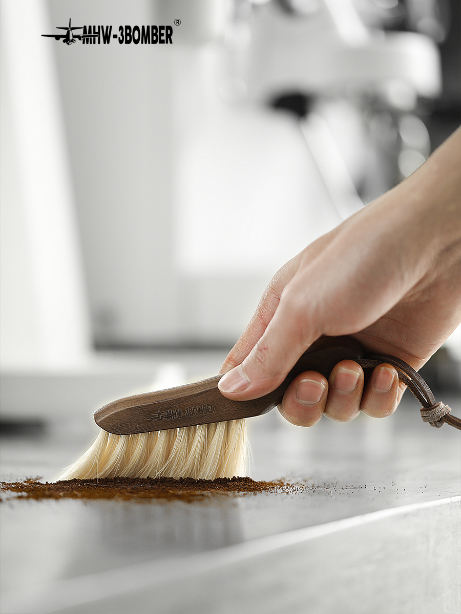 MHW-3Bomber Kaffeemahlen Maschine Reinigungsbürste Jahrgang Massivholzbürste Professionelles Zuhause Barista sauber Werkzeug Cafe Zubehör