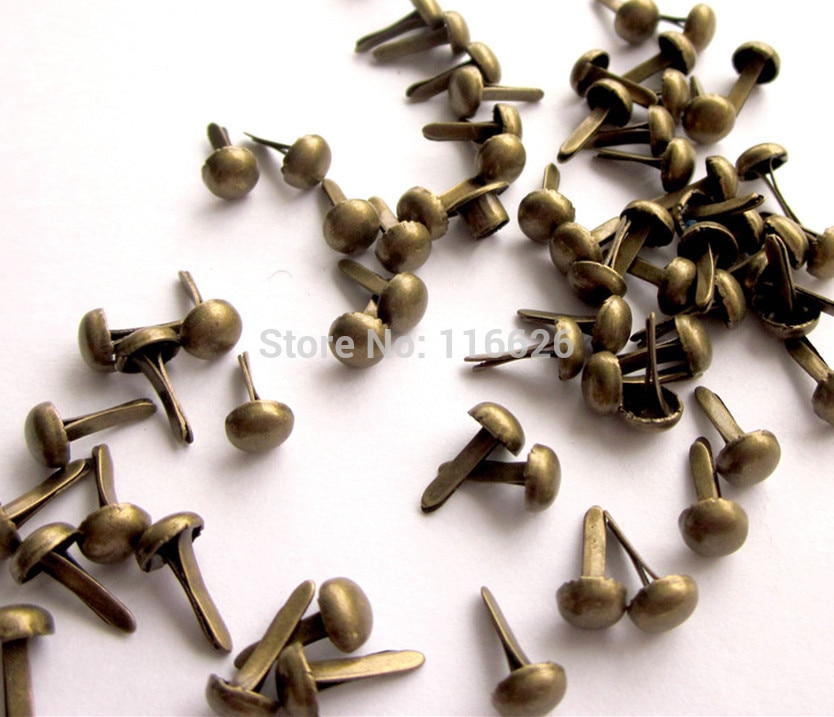 500 stks/partij antiek messing mini diy metalen nail brads dia 4.5mm plated iron fixing embellishments