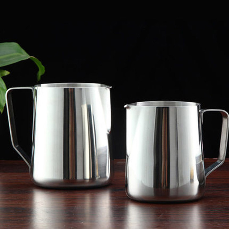 Stainless Steel Milk Pitcher, Cup Throw Flower Pitcher, Cappuccino Coffee Cup Milk Pitchers, Nozzle and Latte Art Coffee Pitcher