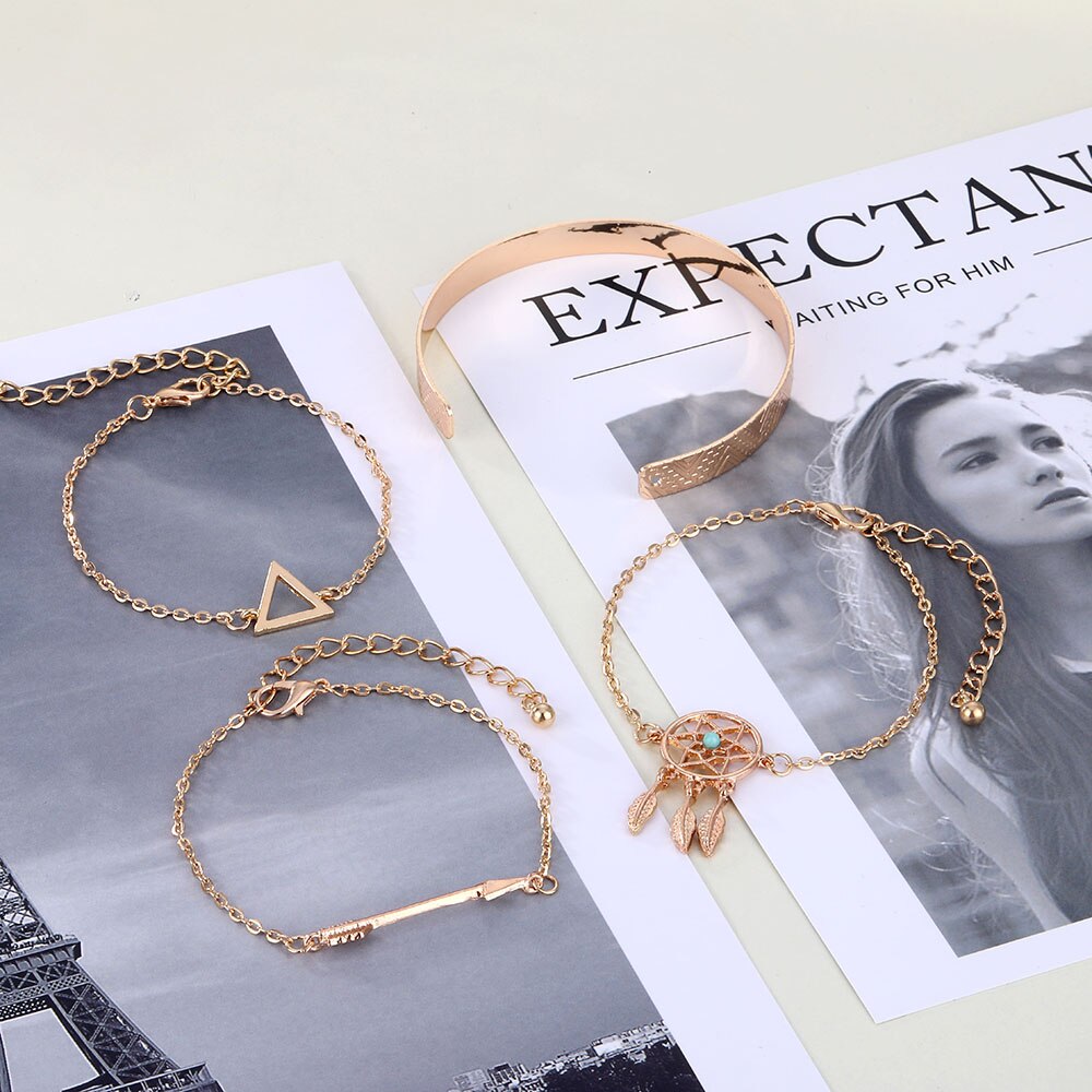 VOVA Classico 4 pz/impostato Donna Bracciali Braccialetti Delle Donne Triangolo Freccia Riprese di Strada di Modo Nuovo