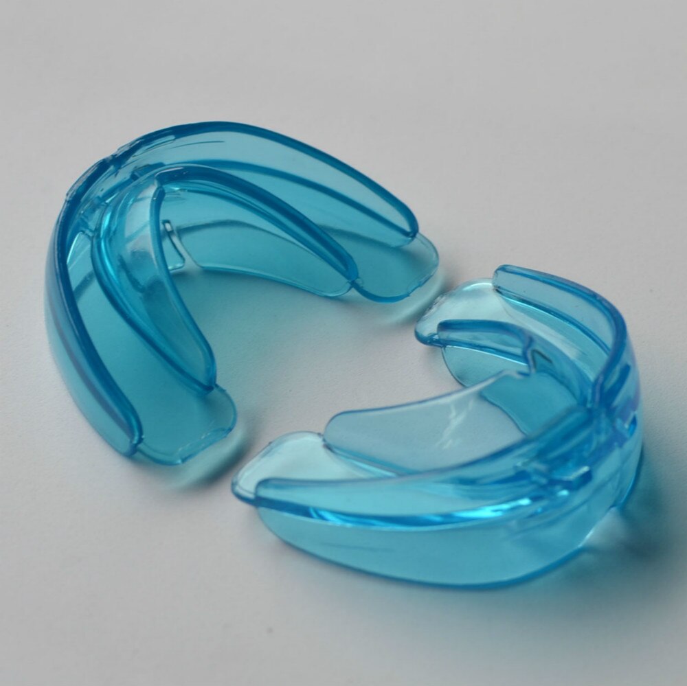 2Pcs Soft Orthodontic Brace Buck Teeth Retainers Boxing Tooth Protector Dental Mouthpieces Orthodontic Appliance Trainer
