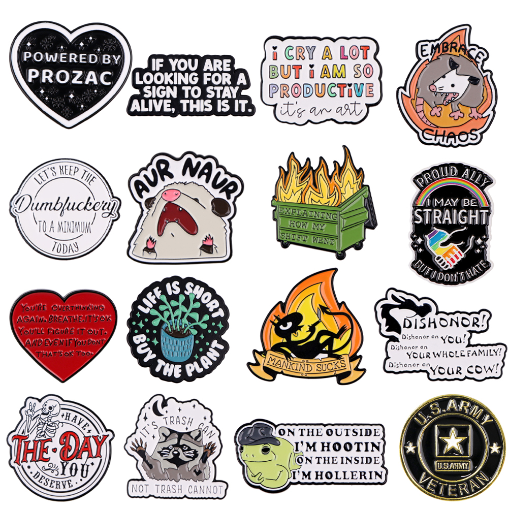 Accesorios de cotización de dibujos animados, alfileres de solapa para mochilas, insignias para maletín, insignias en mochila, broche de de Año para ropa