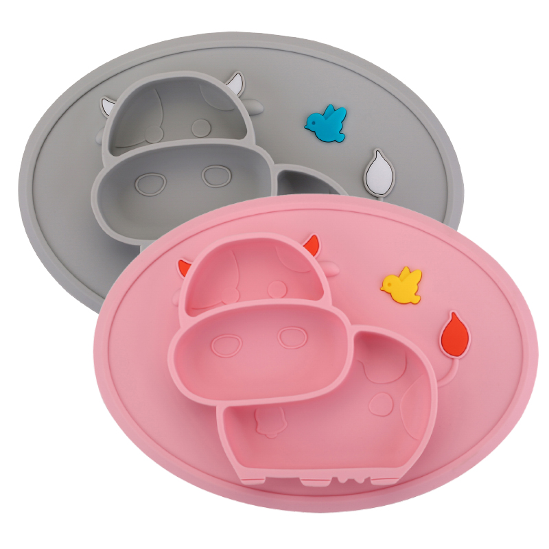 Qshare 4 stk ko baby spiseplade børn mad foderskål anti-fald retter spædbarn silikone suge bordservice: 1 grå og 1 lyserød