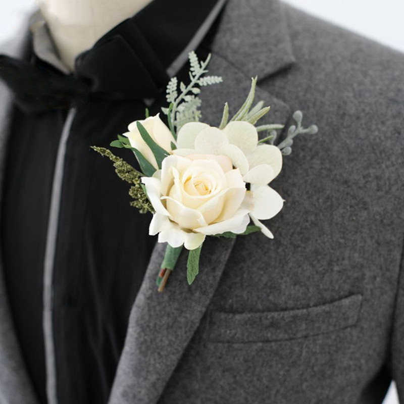Beige Boutonnieres Blumen Künstliche Rosen Seide Weiße Corsage Knopfloch Trauzeugen Boutonniere für Männer Hochzeitsaccessoires
