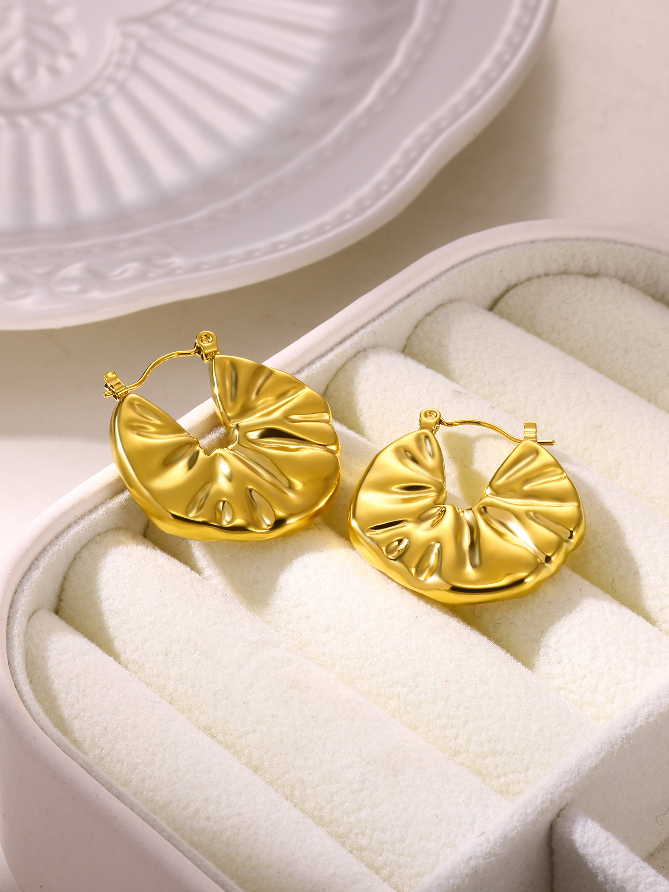 Pendientes delicados de flores para mujer, concha de Color dorado, acero inoxidable, resistente al agua, joyería Bohemia para el sol, Aretes de perlas de Navidad bonitos: Multicolor