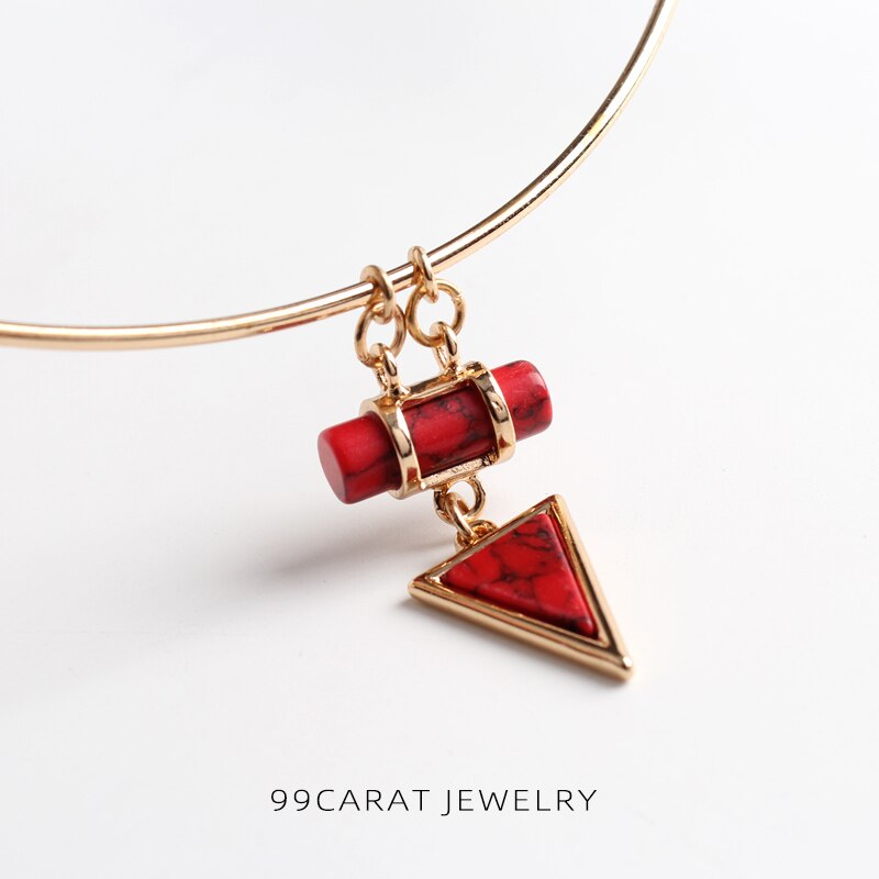 Nine nine carat European and American accessories: Pine stone crackle pattern triangle Necklace (NX)