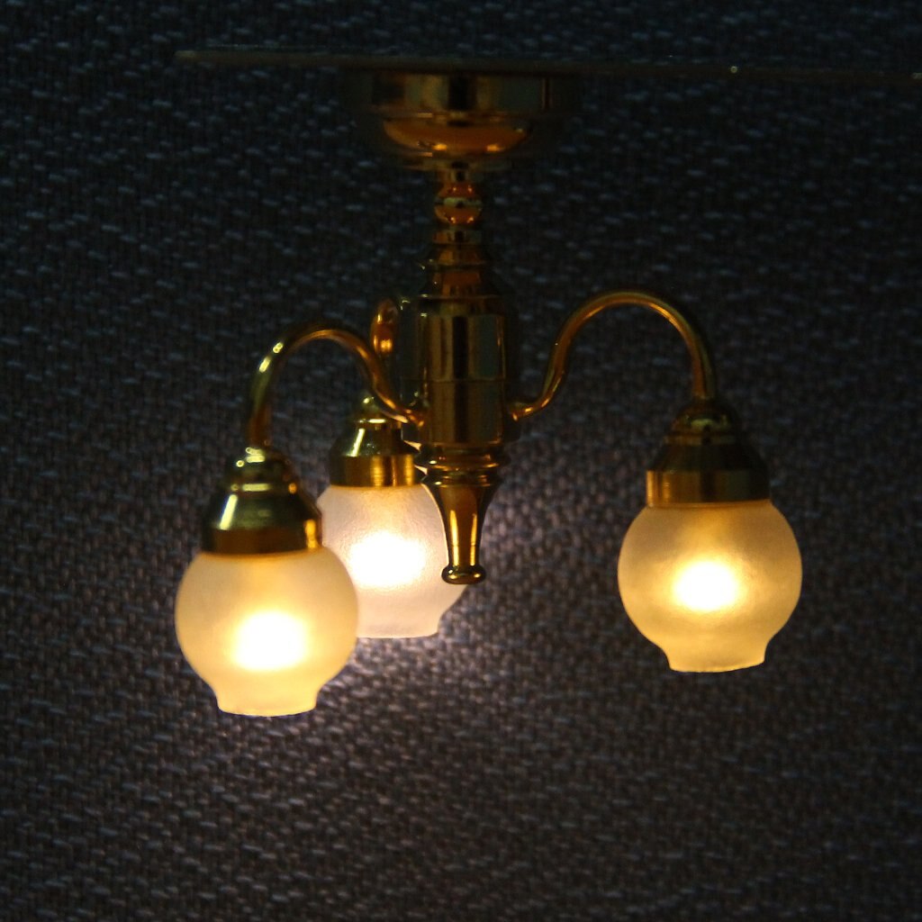 1:12 Dollhouse Miniature Electric Chandelier Lamp Ceiling Light Gold Battery Operated With Switch LH006E