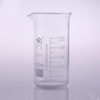 250 Ml Tall Vorm Beker Chemie Laboratorium Borosilicaatglas Transparante Beker Verdikte Met Uitloop