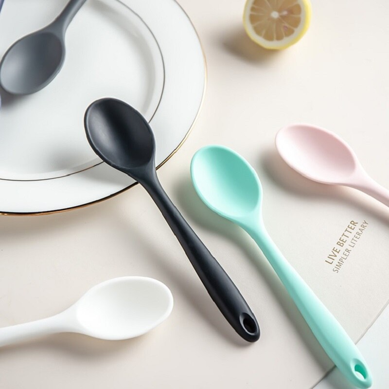 Kitchenware Spoon Long Handle Silicone Salad Food Mixing Stirring Spoon Kitchen Cooking Tool For Picnic Kitchen Soup Spoons