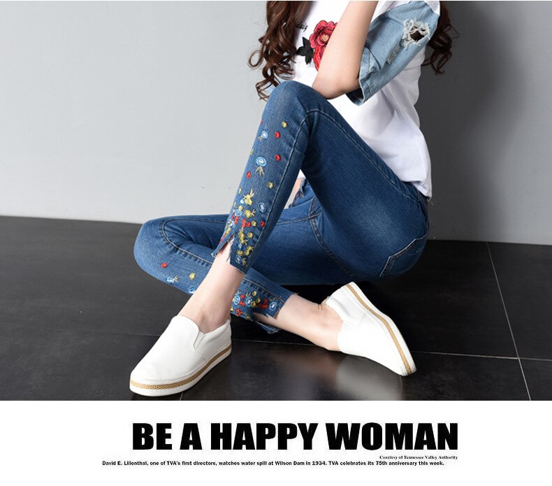 Borduurwerk Jeans Vrouwelijke Zomer Stijl Mode Borduren Was Dun Stretch Enkellange Broek Elasticiteit Kleine Jeans Vrouwen: Sky Blue / 32