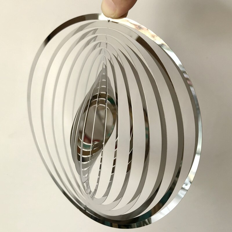 3D Round Rotating Wind Chimes Flowing-Light Effect Home Garden Decoration Outdoor Hanging Decor Shiny Wind Spinners: Silver Round shape