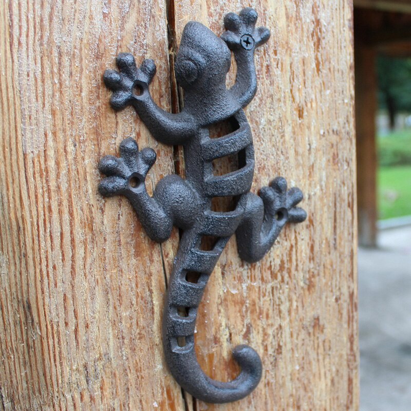 Wall Mounted Rustic Decorative Cast Iron Gecko