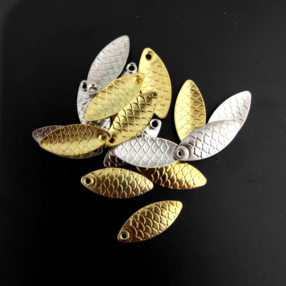 Hoja de señuelo de pesca de Metal 20 piezas, surtido de anillos giratorios de pescado de escamas doradas y plateadas, cuchara de pesca artesanal, accesorio de herramienta de aparejos de cebo