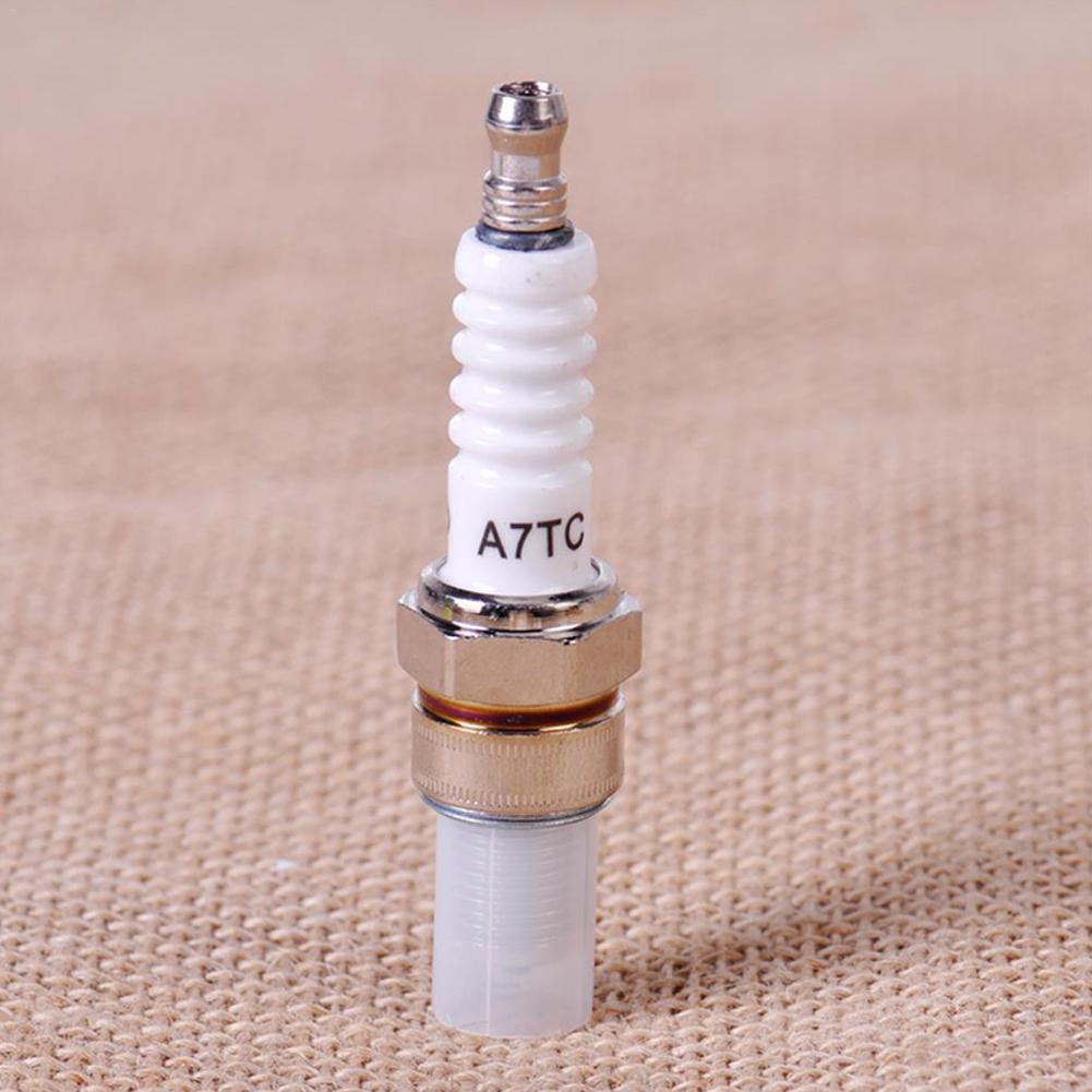 White Single Claw Spark Plug A7TC Scooter Motorcycle Plug CG125 Spark D8TC Plug Spark A7TC D3M3