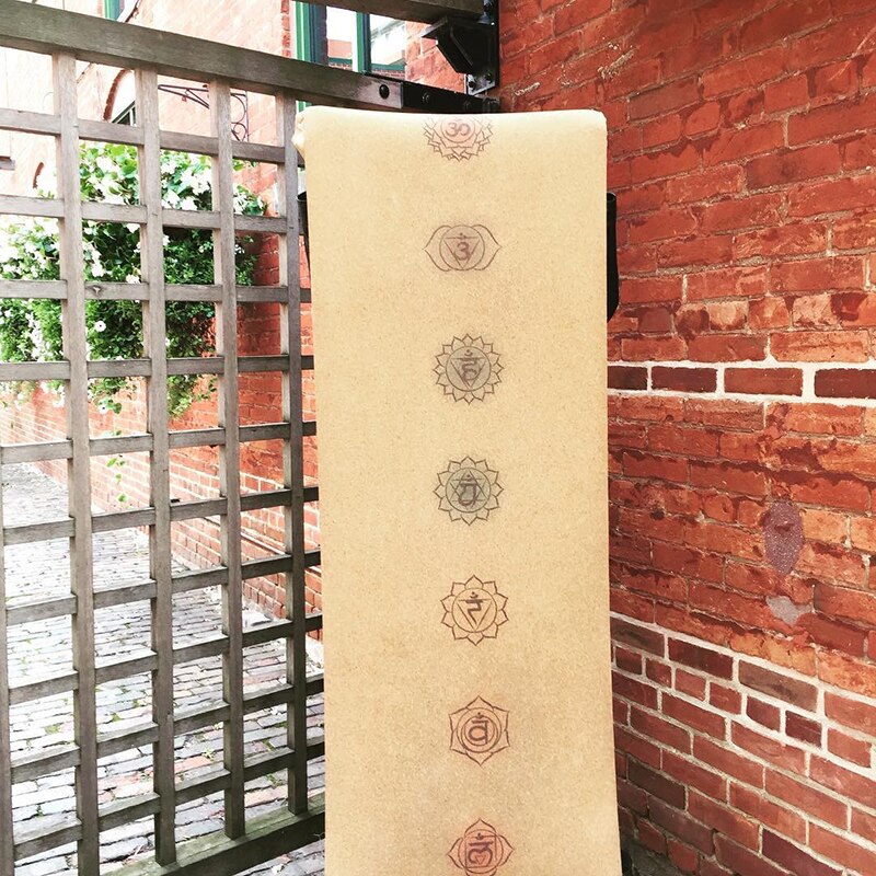 Chakra Cork Yoga Mat - 183x68cm - 5mm Thick - TPE Cork - Non-Slip - Eco-Friendly