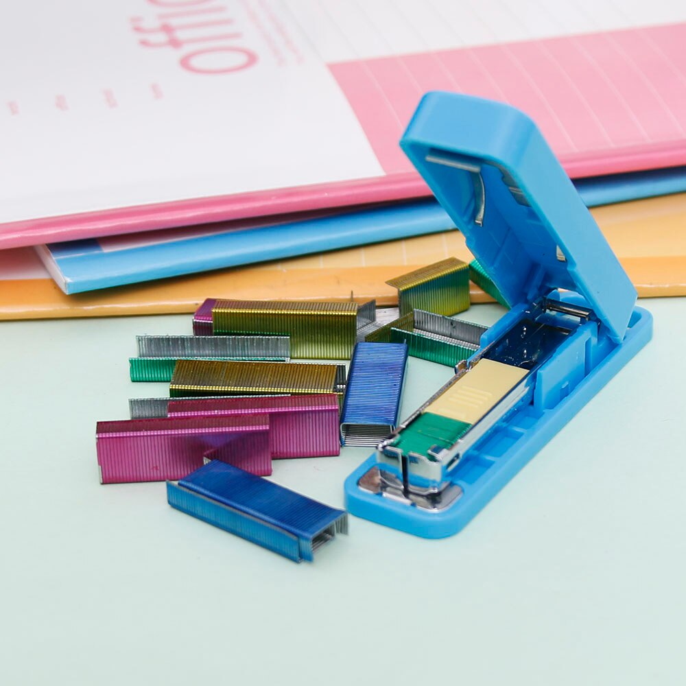 MIRUI Mini Stapler Candy Color Staples Set 1 PC Stapler + 800 PCS Colorful Staples Office Stationery Paper Binding Binder