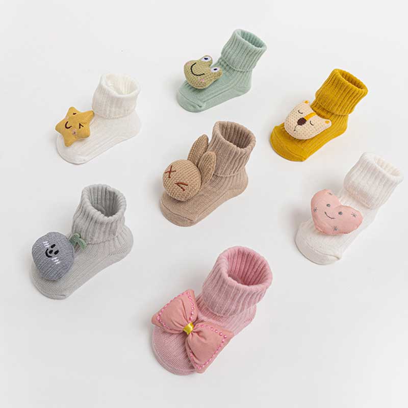 Babysocken mit Karikatur-motiven 3d einfarbig, mit schleife, rutschfester sohle, weich und warm, Ideal für babys und kleinkinder, für Höhle Winter.