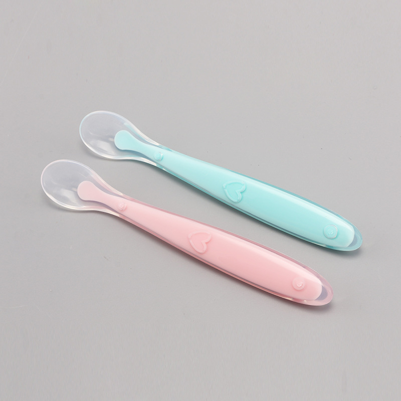 Cuillère en silicone souple pour bébé, spéciale, couleur de bonbons, détection de température, outils d&#39;alimentation pour -né, enfant