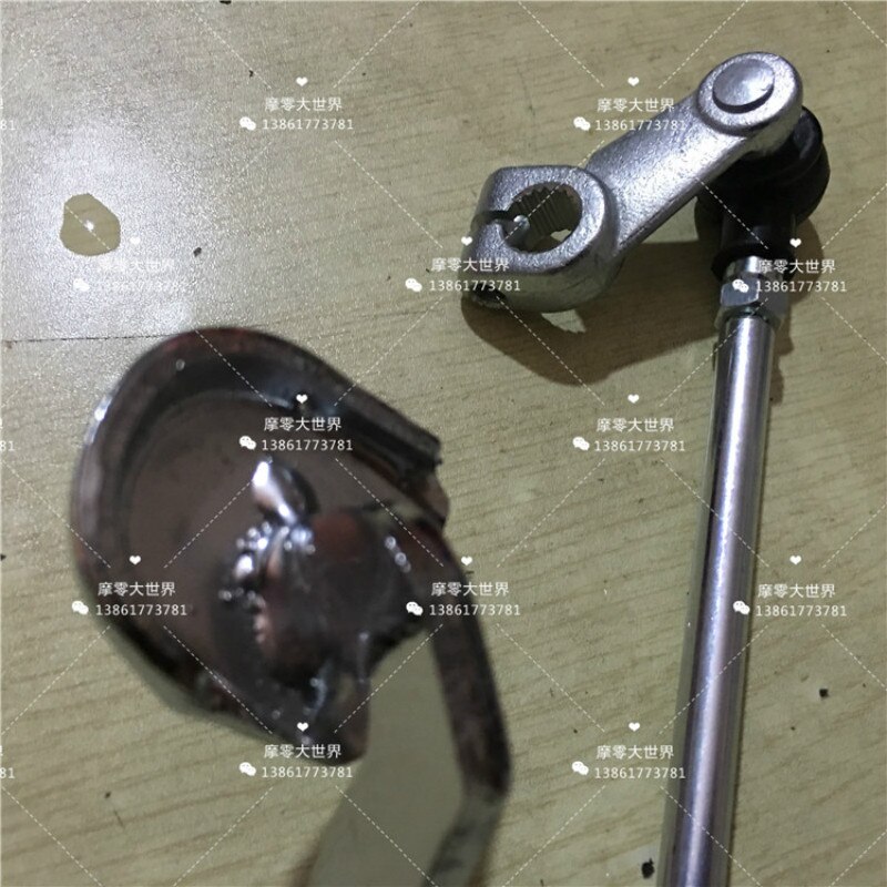 Moving the GZ150-A Gear Shift Rod on Motorcycle and Stepping on the GZ150