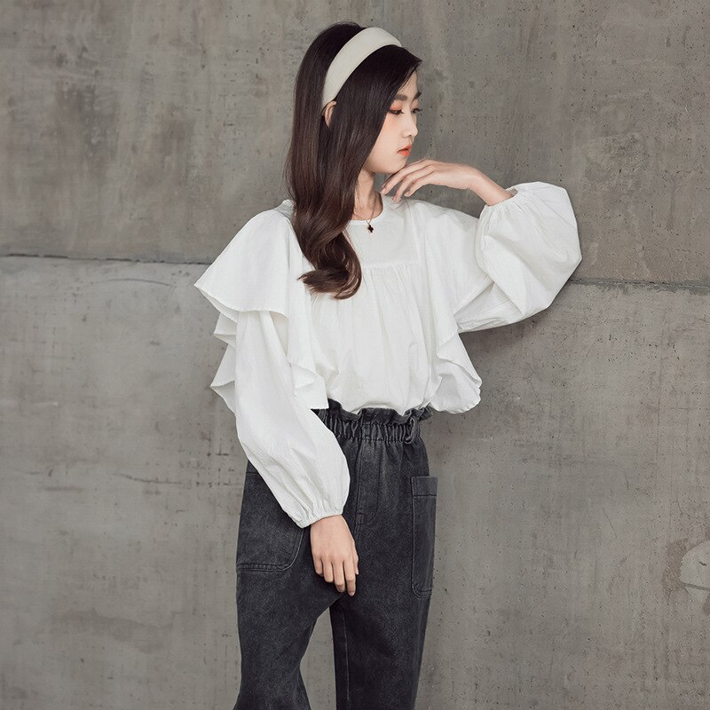 Camisas blancas de manga larga para adolescentes, blusa holgada de algodón liso con volantes, Tops coreanos para niños, ropa para adolescentes
