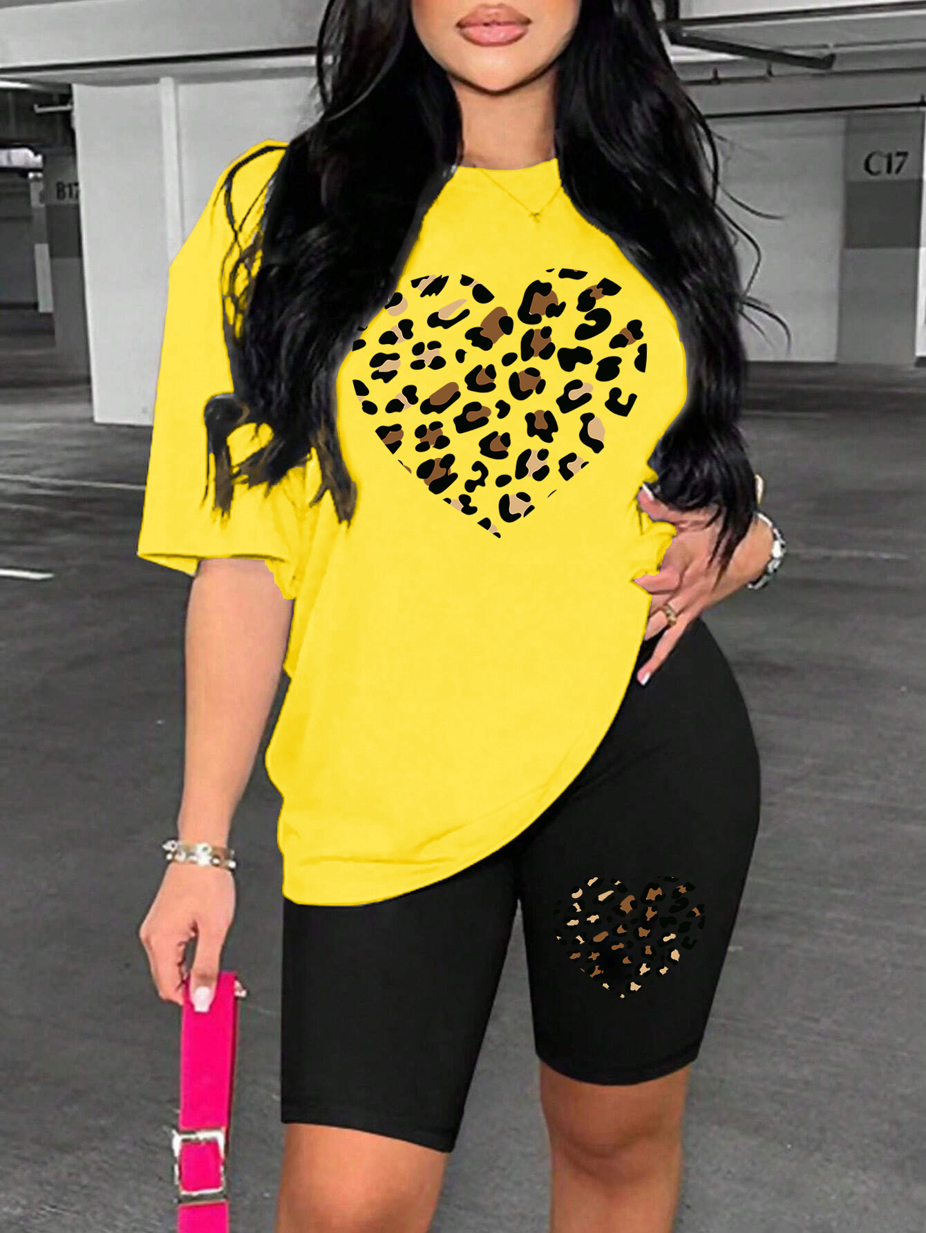 Zweiteiliges Damen-einstellen mit Leopardenmuster, hohles Herzmuster, bequemes, atmungsaktives Kurzarm-kurze Hose-einstellen, tägliche, vielseitige kurze Hose-setzt: M / Grau