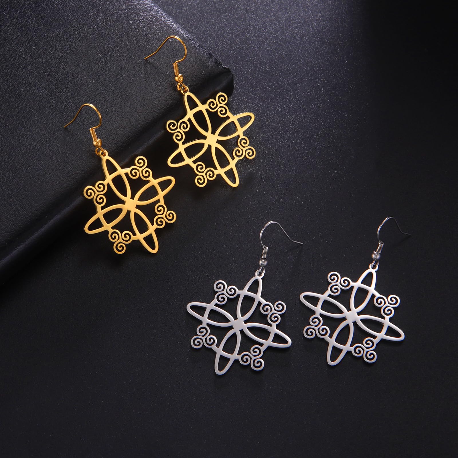 Orecchini pendenti in onice nero, nodo celtico della Trinità, orecchini pagani in argento sterling, gioielli da strega. Orecchini gotici, gioielli scozzesi, regali fantasy. - Italia
