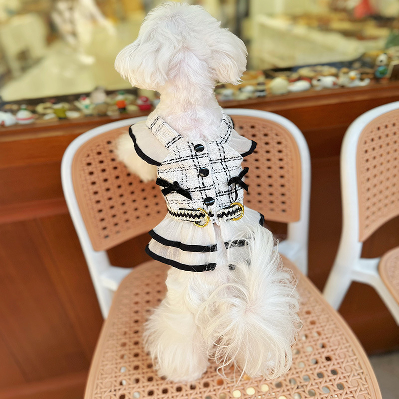 Spring/Summer Pet Checkered Strap Skirt Cute Dress Dog/Cat Clothing Style Traction Set with Traction Rope Dog Harness Puppy
