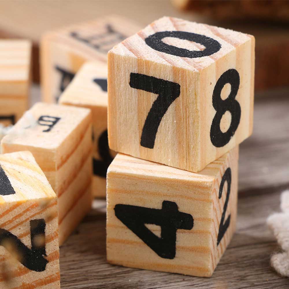 Umitive 1 pcs Manual Wooden Countdown Calendar Decorative Wood Crafts Shaped Perpetual Table Calendar Numbers Decorate