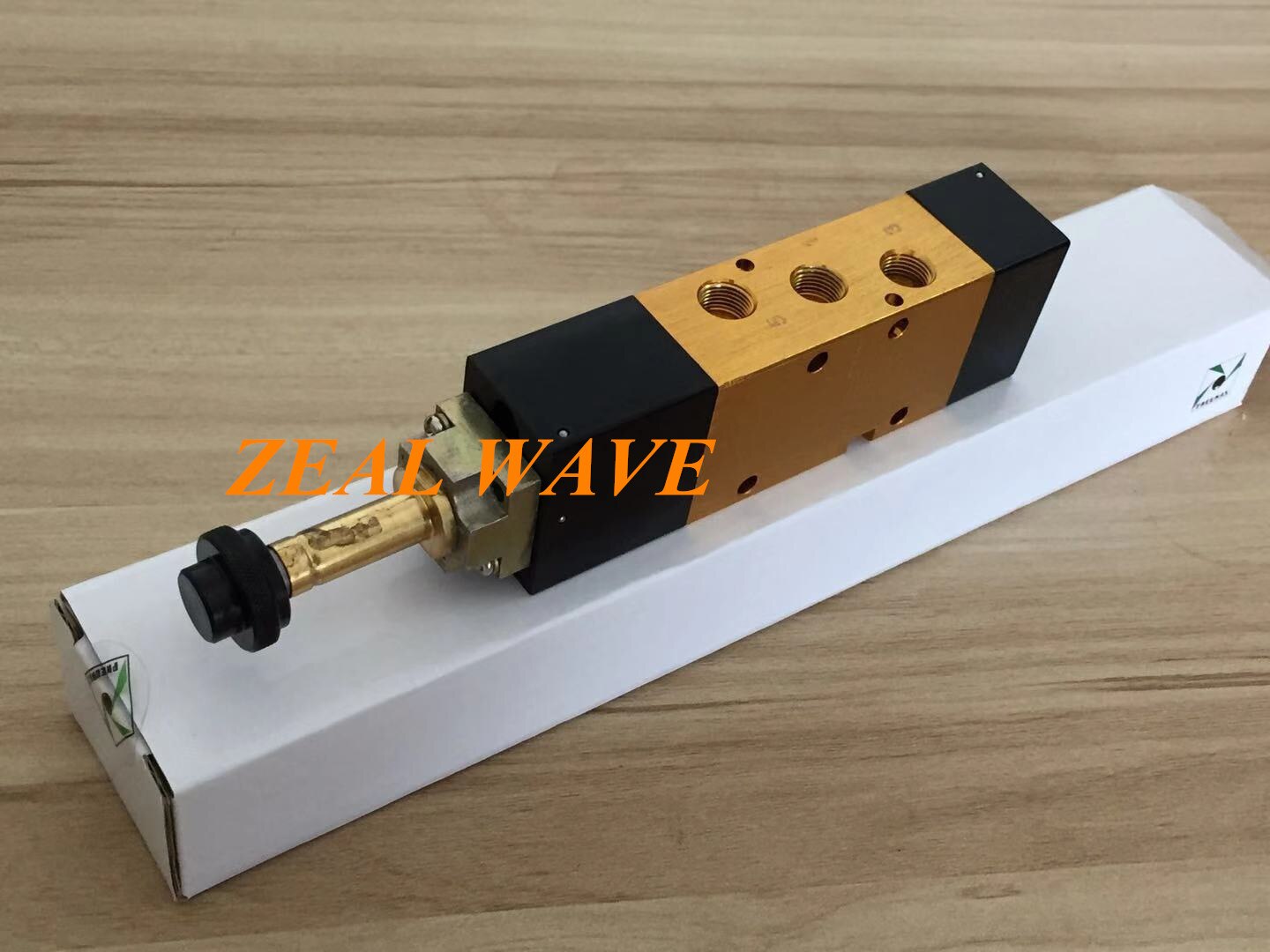 PNEUMAX Newmax Solenoid Valve 468/2.52.0.12M1