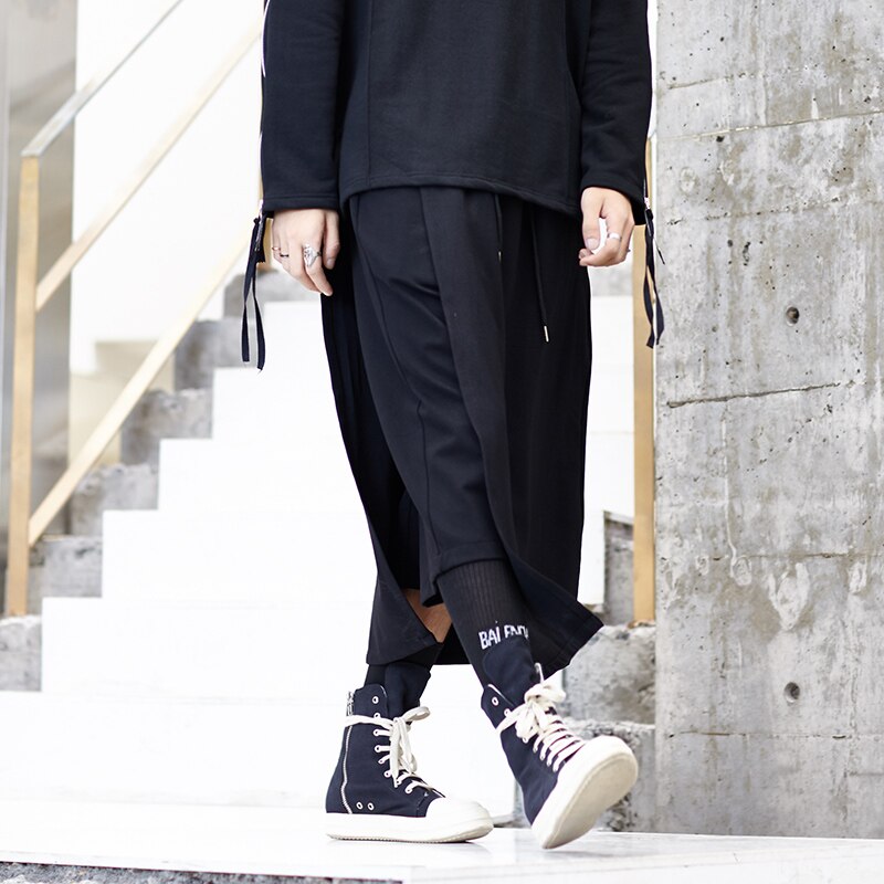 Moda męska przyczynowe szerokie spodnie nogi japonia styl czarne spodnie harem spódnica Streetwear biodro chmiel gotyckie luźne spodnie męskie kimono
