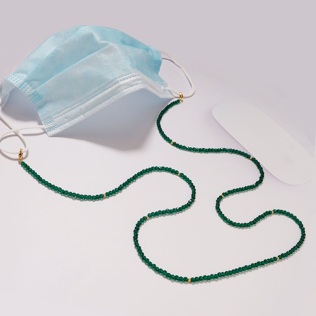 Collana a catena per occhiali da donna-cordino per occhiali da suola con perline acriliche intorno al collo con perline verdi di cristallo fatte a mano