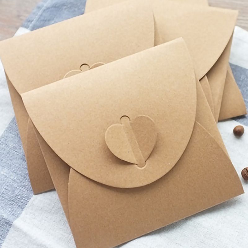 Funda de Papel Kraft con forma de corazón para , bolsa de embalaje para CD, discos, DVD, L29K, 13x13cm, 50 Uds.