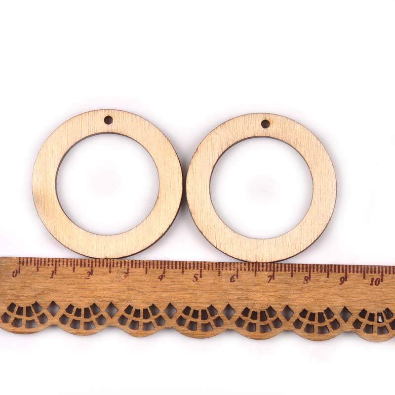 10 stk blandede runde ringskiver til diy charme vedhæng håndværk scrapbooking hængende boligindretning træ udsmykning  m1898: 41mm
