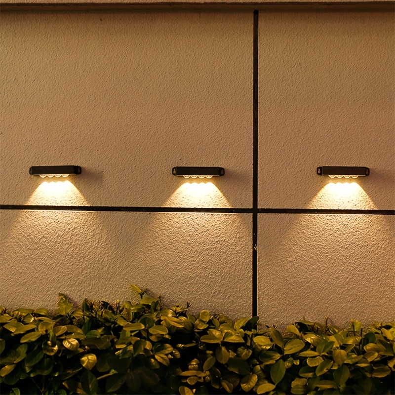 Solcelledrevne gjerdelys mini solcellelampe utendørs vanntett for terrassetrapp veranda balkong gangvei hage hage uteplassdekor 4- pakning