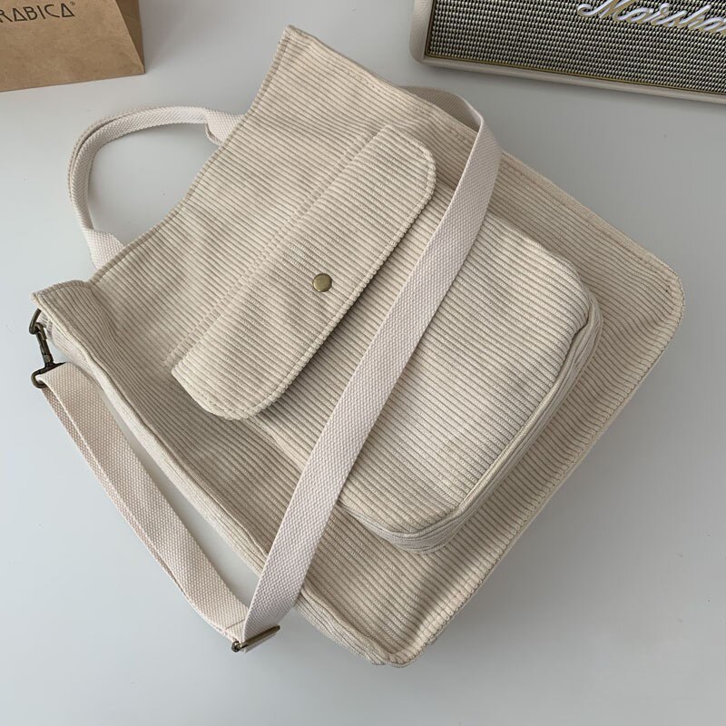 Charm London Corduroy Schoudertas Valley Zand