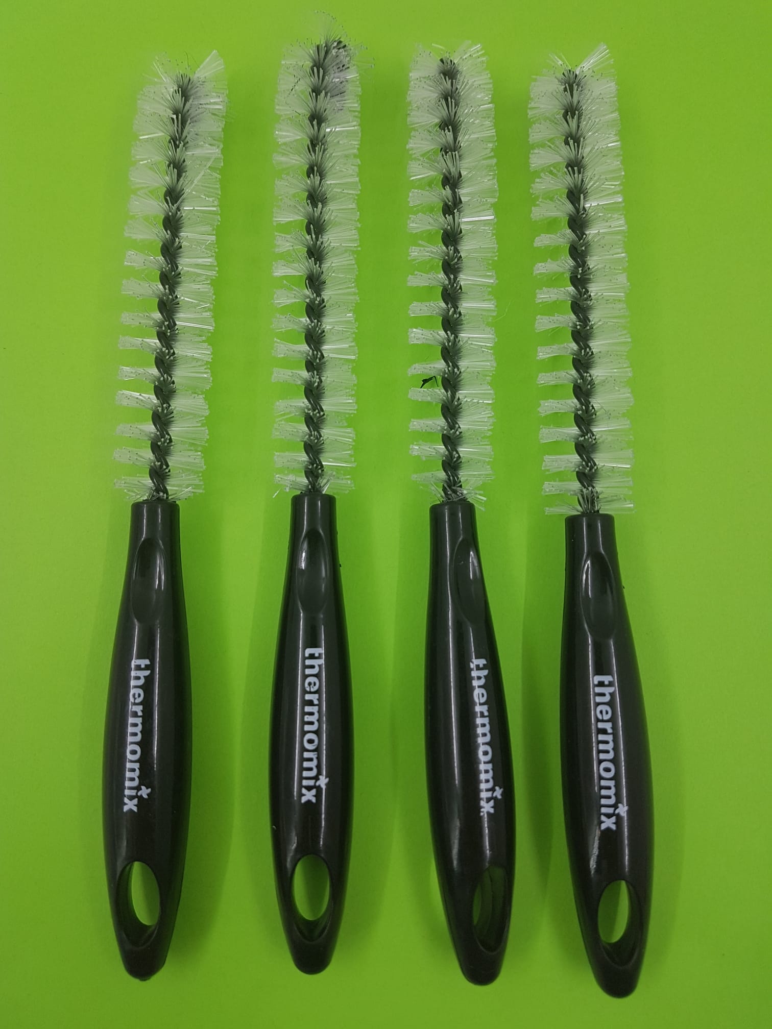 CONJUNTO DE 4 CEPILLOS ORIGINALES THERMOMIX PARA LIMPIEZA DE CUCHILLAS DE THERMOMIX TM6 TM5 TM31 TM21