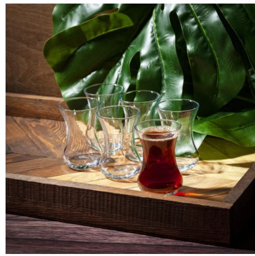 Set  of 6 tunna midja turkiska tekoppar glasögon -5 o klockan presentation tjänar - för sex personer - varje glas 135 cc