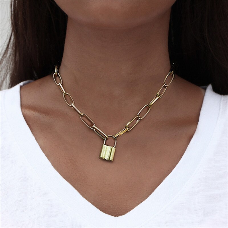 17KM Beads lock Necklace For Women Gold Color Bohemian Stars Pendants Necklaces Female Bijoux Jewelry: CS51371