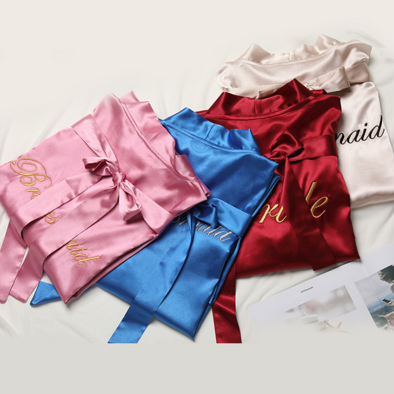 Bruid Bruidsmeisje Ochtend Kimono Badjas Jurk Borduurwerk Trouwjurk Zomer Dames Nachthemd Losse Satijnen Huiskleding