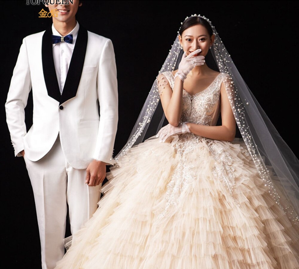 TOPQUEEN V66 Luxury Bridal Veil with Pearls Cathedral Veil Bride 3 Meters Spanish Mantilla Church's Veil Ivory Wedding Long Veil