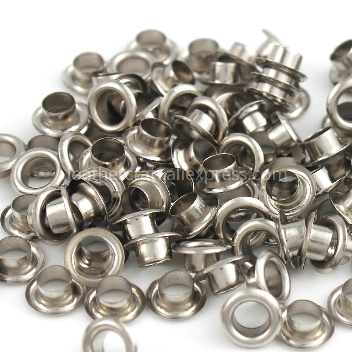 Œillets en laiton de 4mm avec rondelle pour la réparation du cuir, anneaux ronds pour chaussures, sac, vêtements, chapeau, ceinture, 100 ensembles: Silver