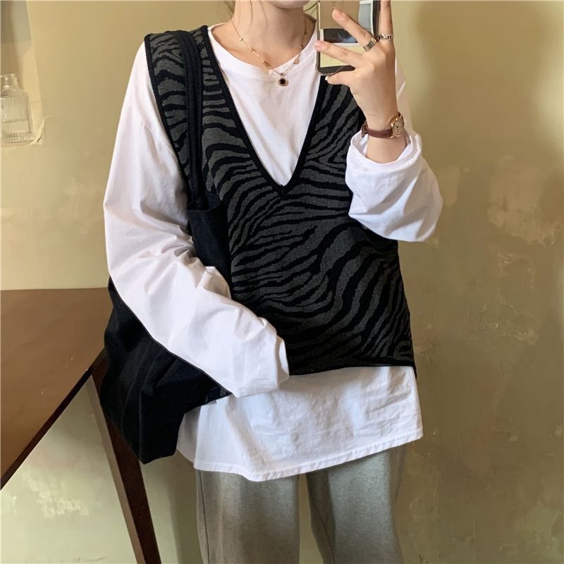 Stickad tröja väst dam höst koreansk stil vintage zebra randig v-ringad ärmlös tröja linne väst  t544: Mörkgrå