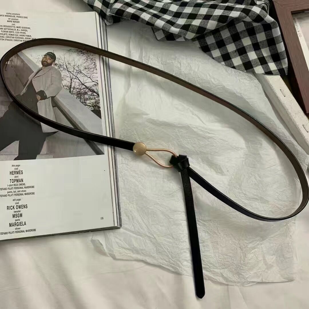 Skinnbelter for kvinner belte gullnål damebelter svart brune fritidsbelter til damefest kule kjole