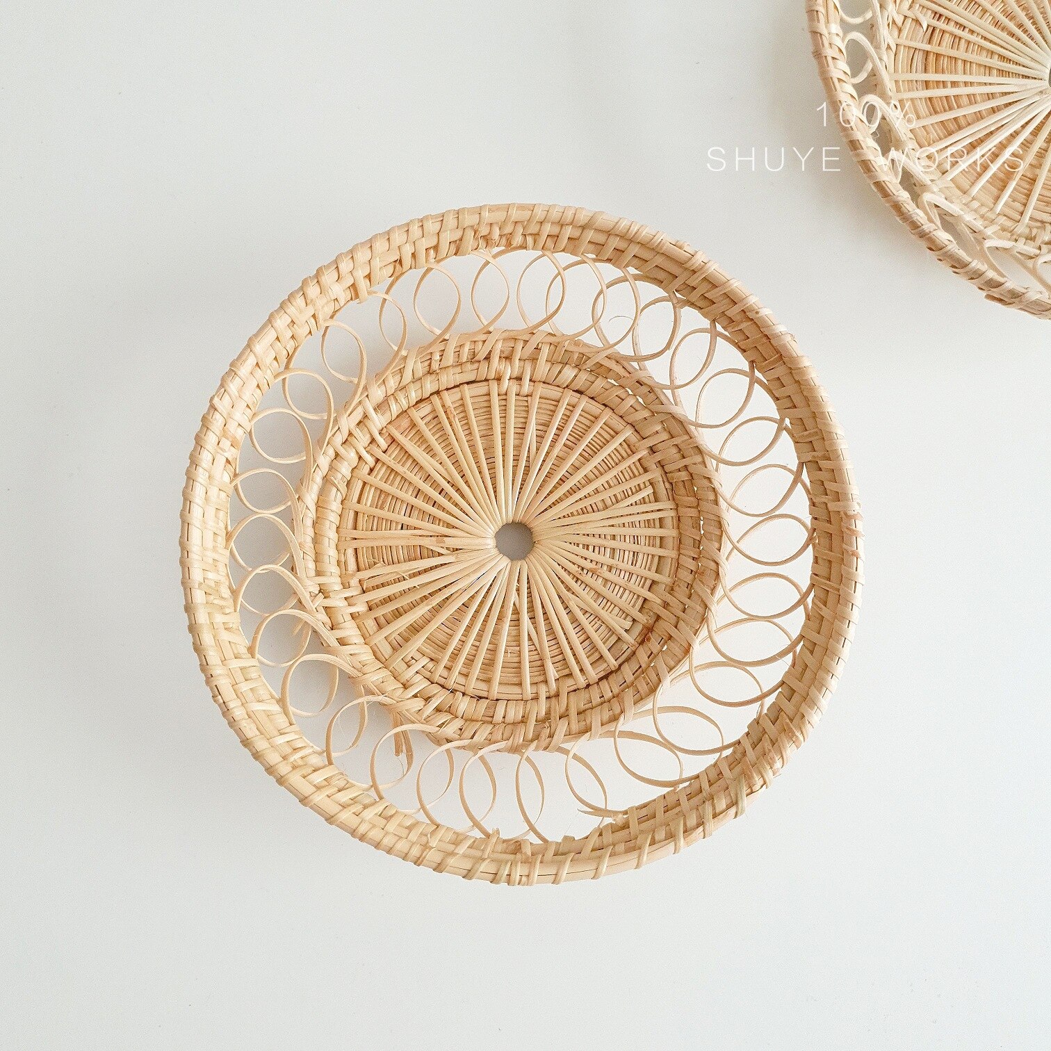 Rattan fruit basket hand-woven tray breakfast bread small basket fruit tray home living room storage basket shooting props: Default Title