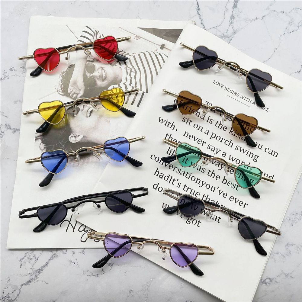Gafas de sol con forma de corazón, lentes de sol con montura metálica, estilo Hip Hop, Punk