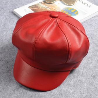 Siloqin efterår vinter pu læder newboy hat trend snapback kvinders ottekantede kasket fritid motion dame mærke hatte: Rød
